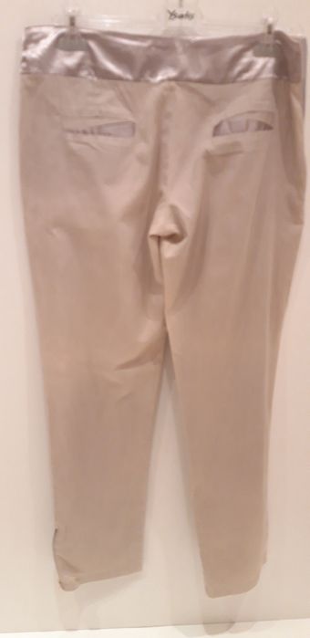 Дамски панталон от памучен сатен