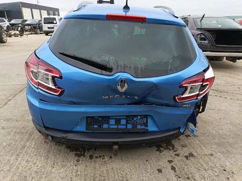 Dezmembrez Renault Megane 3 [Fabr 2008-2015]