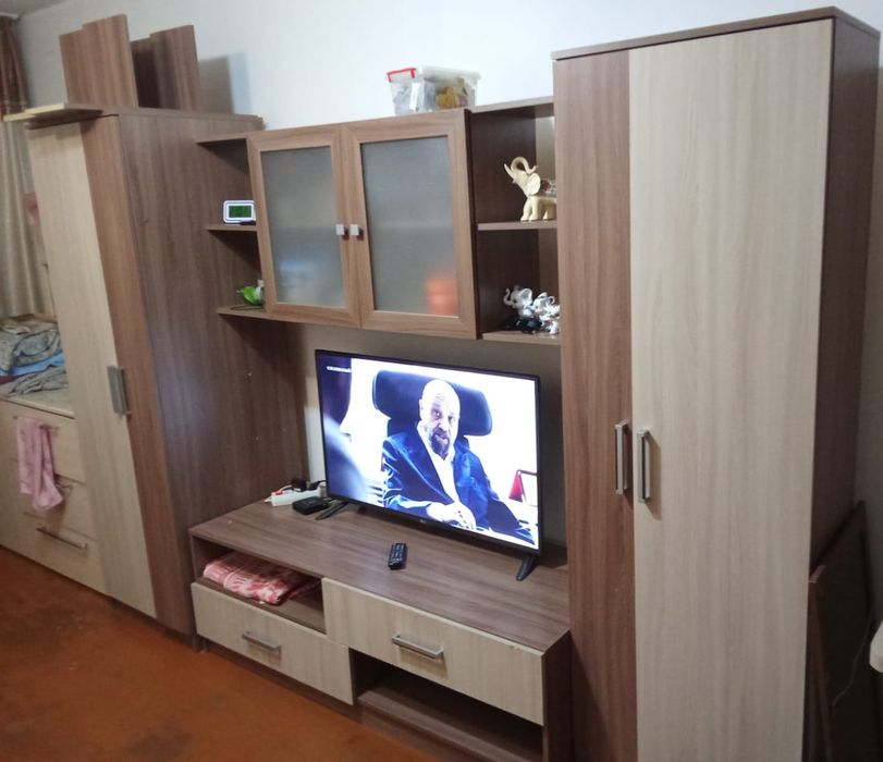 Продаётся стенка