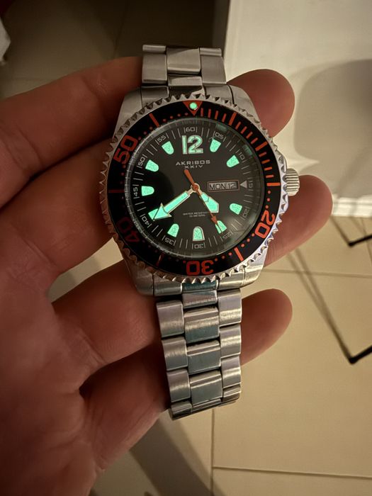 Ceas bărbati Akribos Day Date AK947SSOR