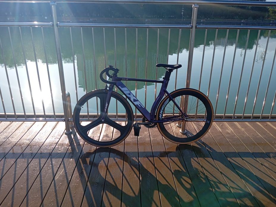 Велосипед Фикс JIXF АТ-8