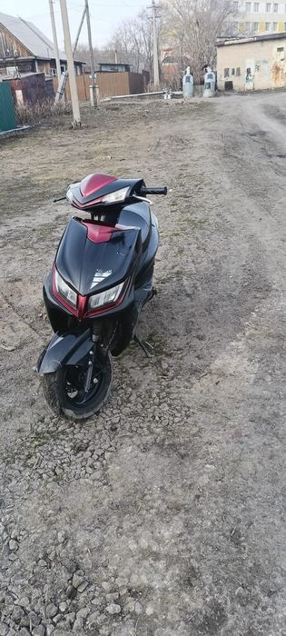 Продам скутер м8