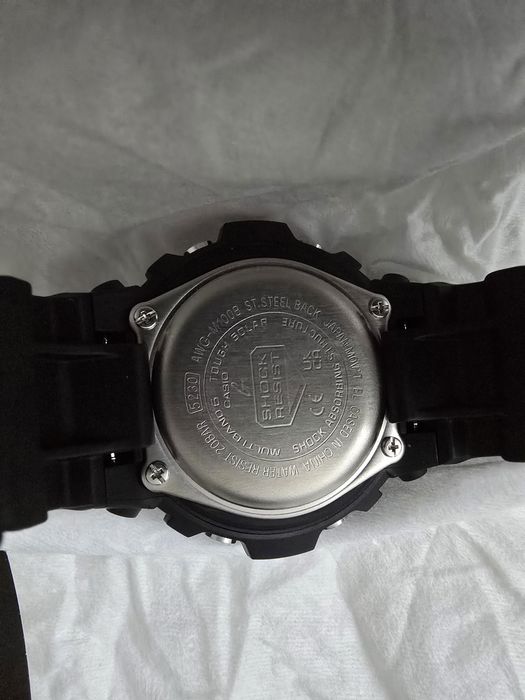 Casio G-Shock AWG-M100 nou