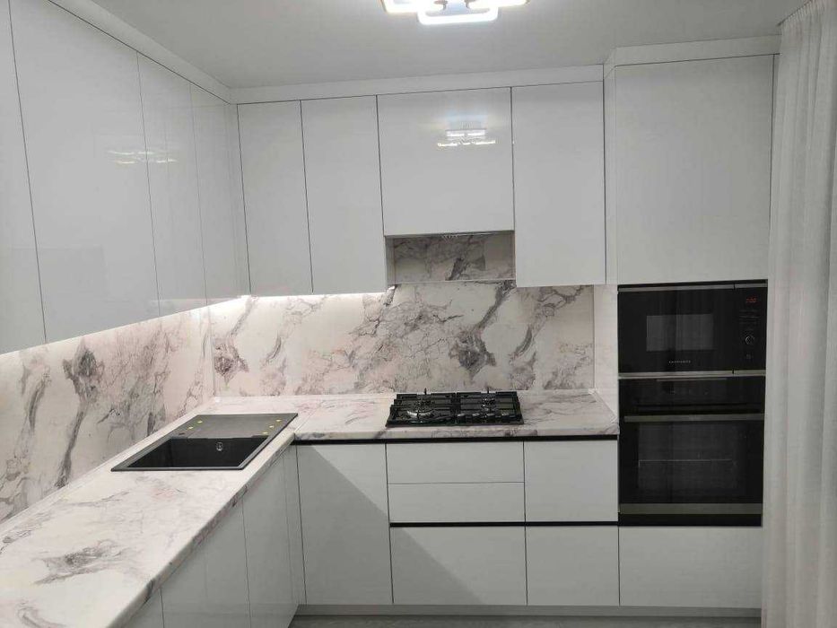 Кухонная Новая Мебель на заказ Кухня Кухонный Гарнитур гардероб Шкаф