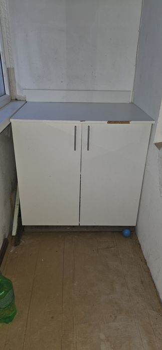 Продам шкафы недорого
