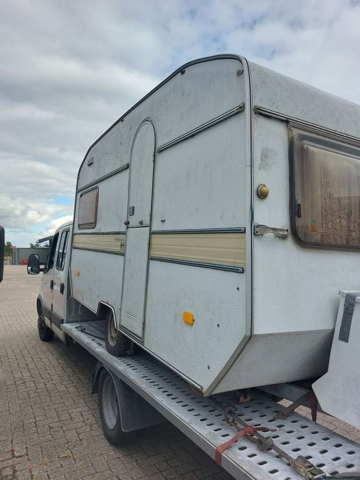 Caravană pentru 2 persoane