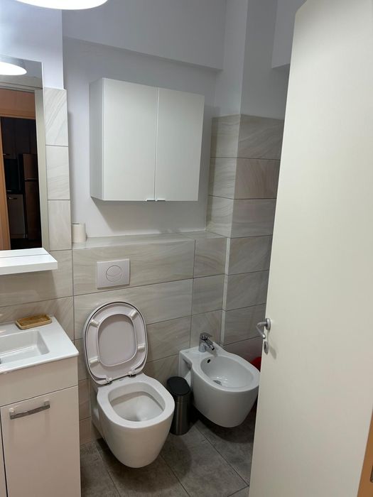 Închiriez apartamente regim hotelier