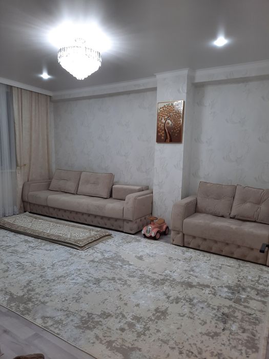 Продаётся 2 ком.кв. в центре возле рынка