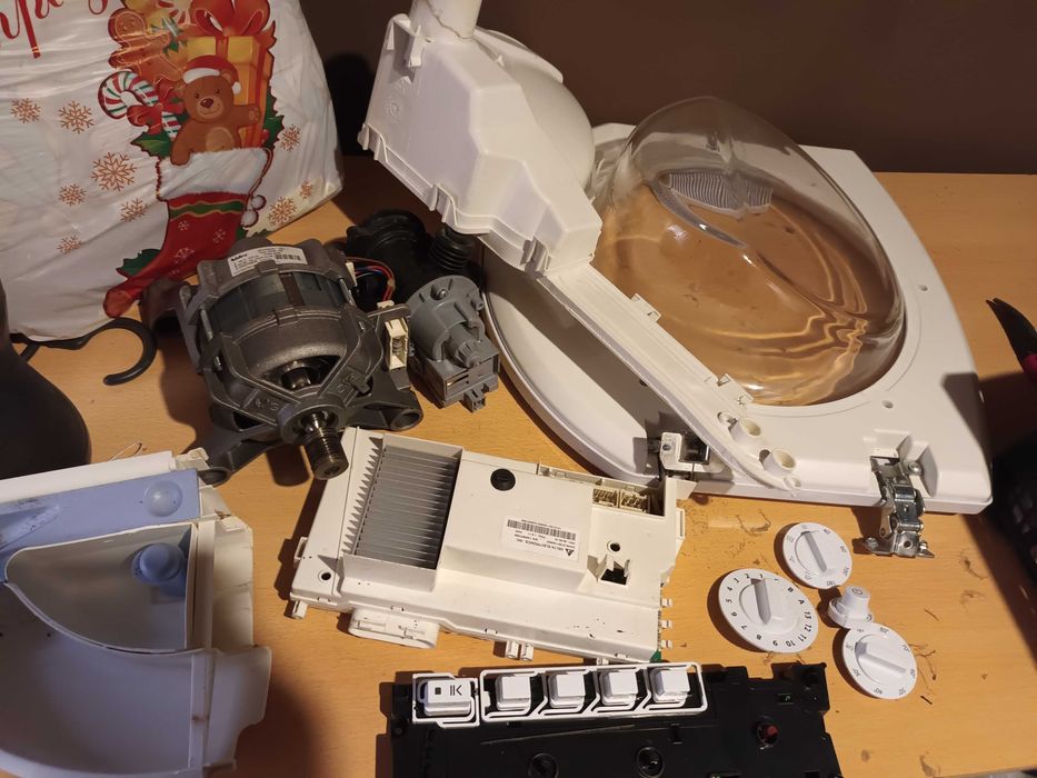 Пералня със сушилня,Hotpoint ARISTON на части!