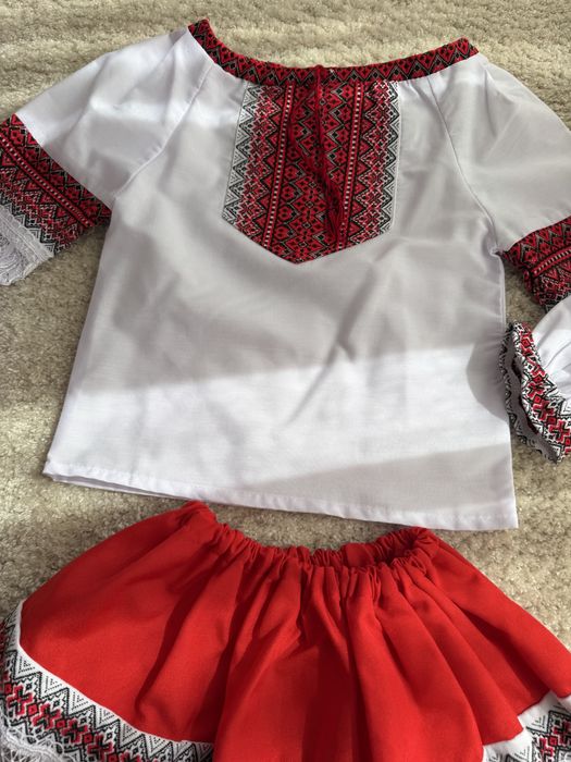 Costum popular marimea 2-4 ani