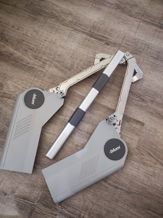 2 пенала для кухни, Блюм blum