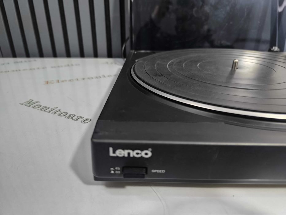Pick-up Lenco L 3806 Stereo Turntable 33/45 REJECT RCA