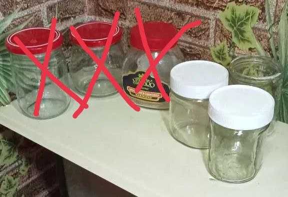 Продам. Разные банки. От маленьких до  3 литровых. Чистые. Из Дома.