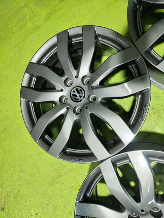 17 5x112 Vw Golf Touran Caddy Audi A3 лети джанти 5х112