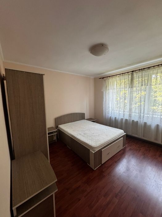 Apartament de închiriat în alea trandafirilor