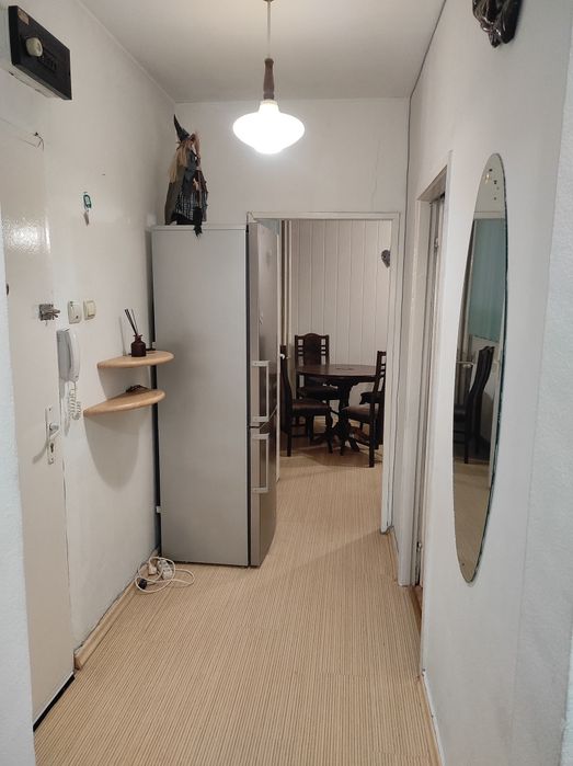 3 стаен Апартамент под наем