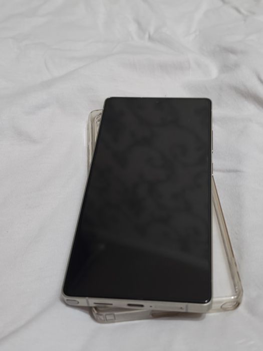 Samsung S25 ultra 12/256gb  ideal sostayana