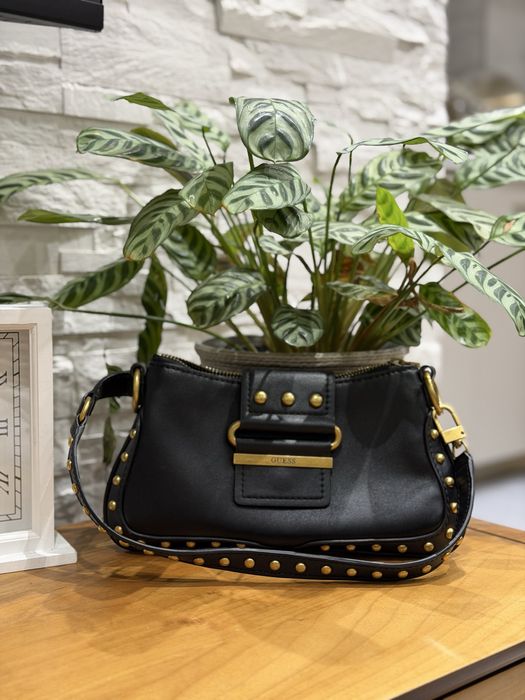 Дамски чанти използвани и нови