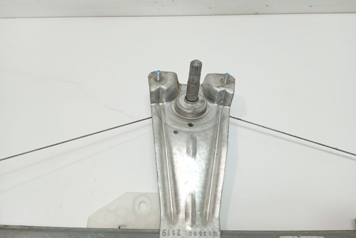 Macara dreapta spate Dacia Logan a 2-a generatie (facelift) seria