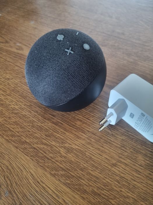Amazon Alexa Echo Dot 4th Generation B7W64E