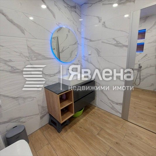 Продава се Двустаен апартамент в Варна, Гранд Мол Варна - 85 кв.м за 2177 €/кв.м - Снимка #8
