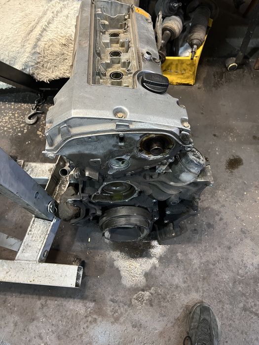 Дуигатель m111 w210 обьем 2.3