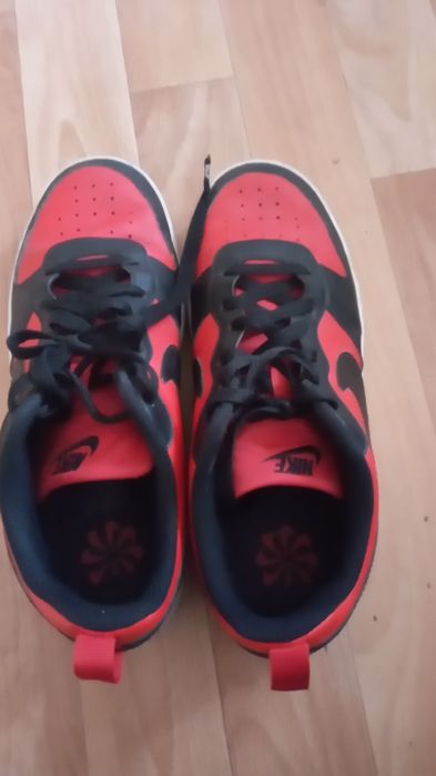 Продам nike в нормальном состоянии