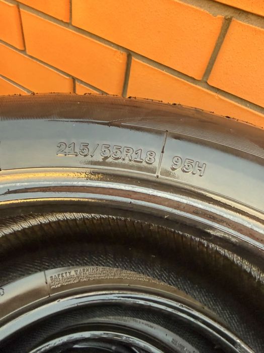 Продам зимние шины 215/55 R18
