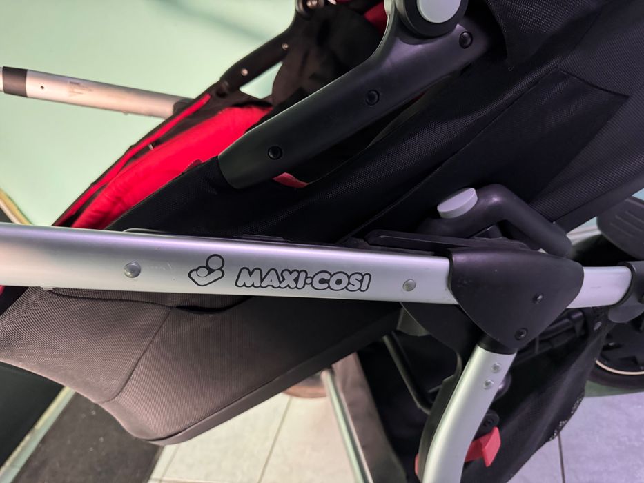 Продается отличная детская коляска