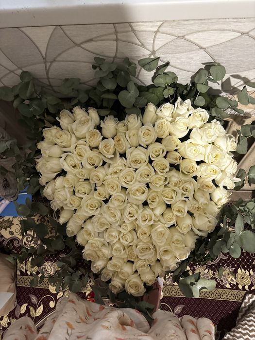 букет в виде сердца