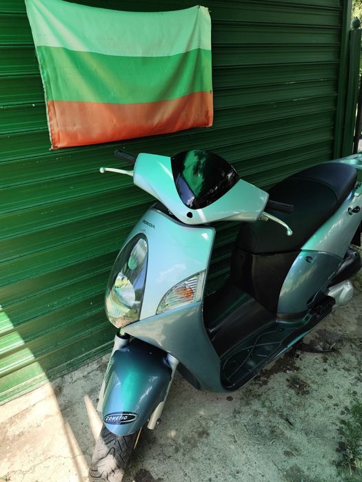 Скутер Хонда Q 1250.  Honda  Q 125