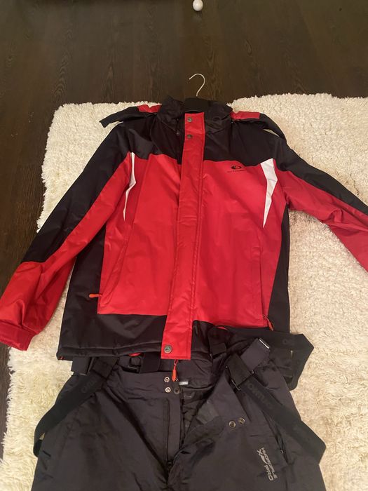 Vind costum schi pentru barbati marimea XXL