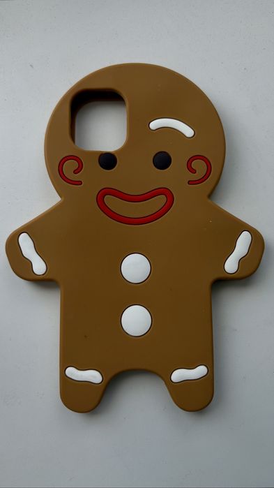 Отдам чехлы на iPhone 12