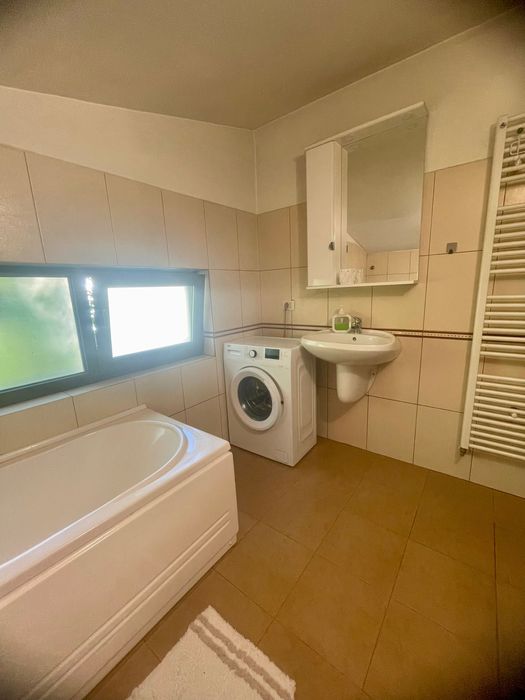 Apartament de închiriat str Nicolae Balcescu/ Bld Independenței