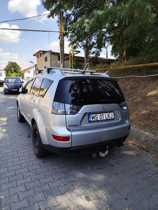 Mitsubishi Outlander 2.2 D 4x4 , 6 trepte