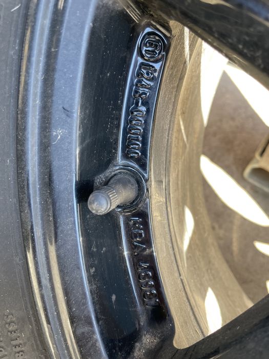 Vand 4 jante 7jx16H2 + cauciucuri Continental pentru BMW 320 F30