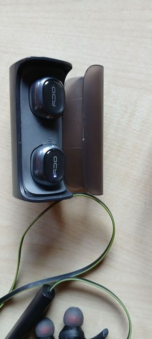 Разпродажба блутут  слушалки