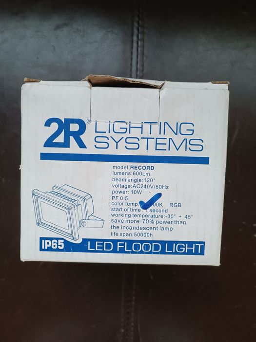 LED прожектор 10w