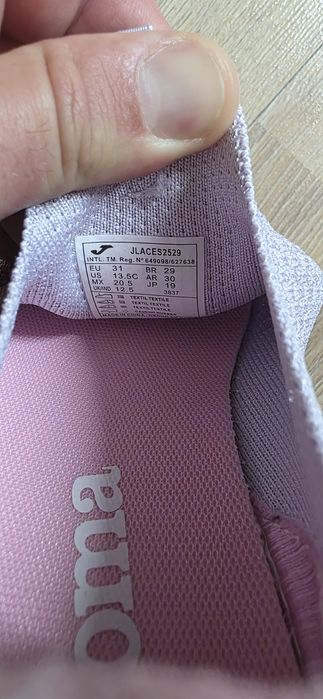 Adidasi fete marime 31.