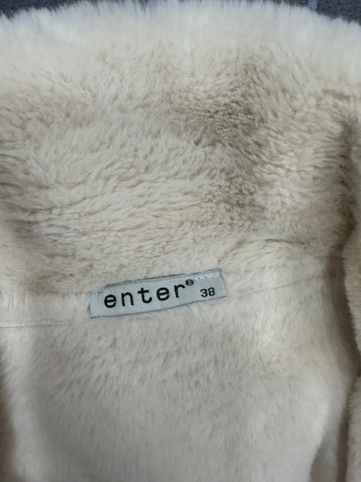 Дубленка молочная женская