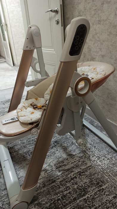 Стульчик для кормления и качели 3в1