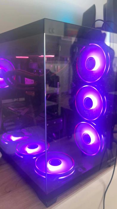 PC Gaming High-End | Ryzen 7 7800X3D | RTX 5070 | 32GB DDR5 | + Opțiune Monitoare