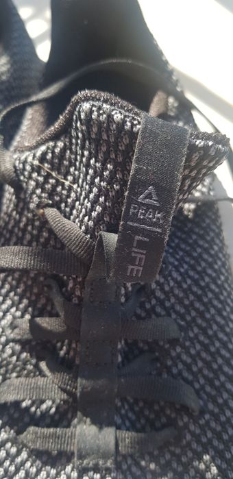 Pantofi sport PEAK noi nr 40-41 ( adidasi)