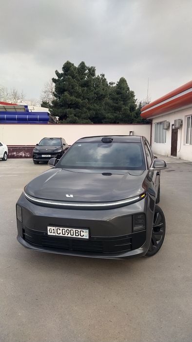 Lixiang L6 srochna sotiladi