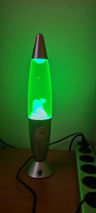 Lampa veghe cu bule de ceara