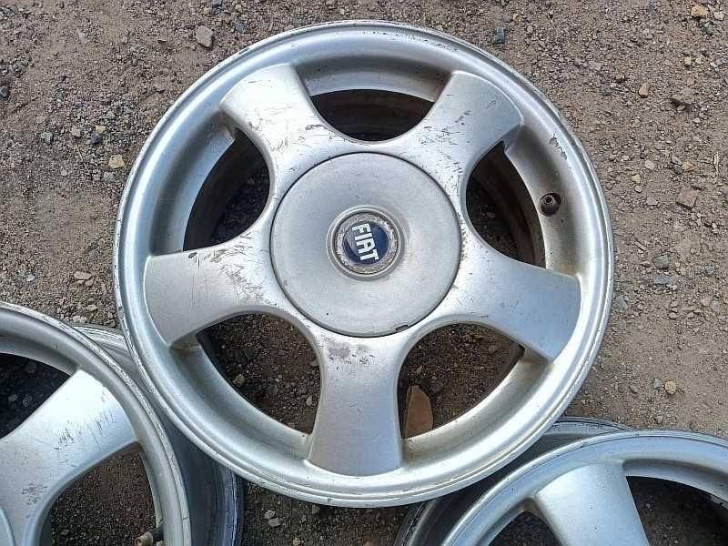 Продам легкосплавные диски  на Mitsubishi