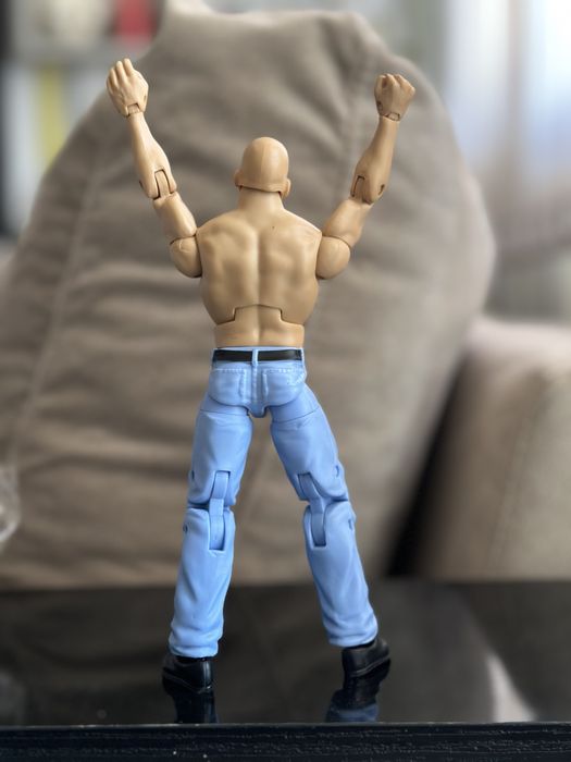 Колекционерска фигура на кечиста Ледения Стив Остин