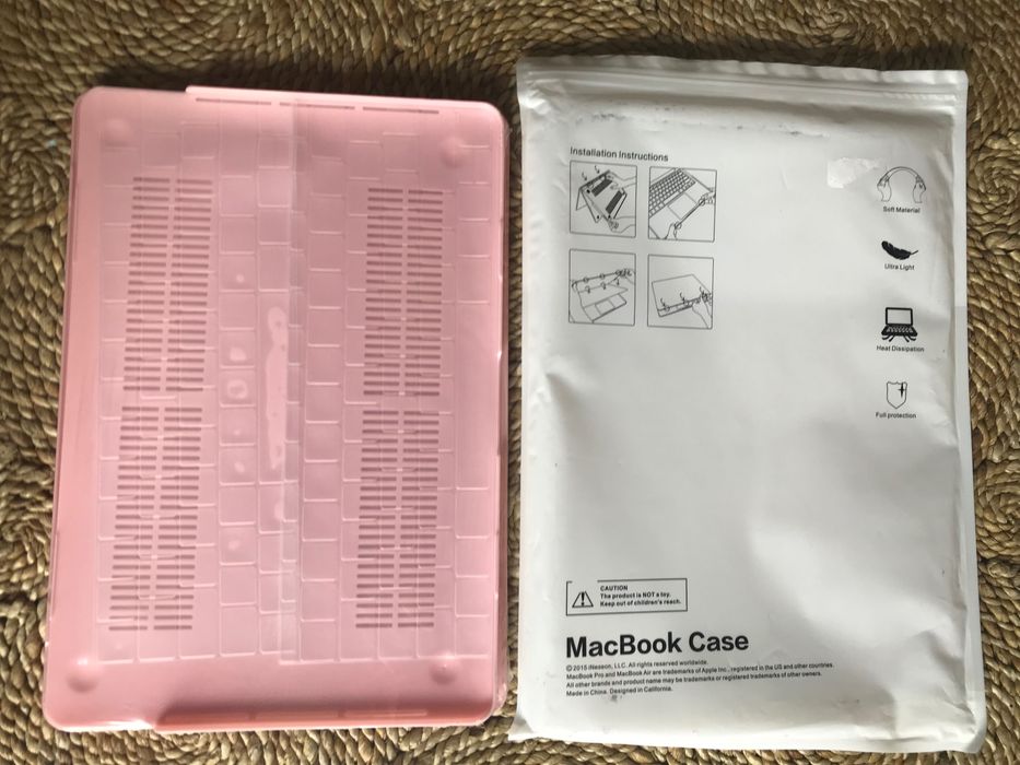 Протектор за лаптоп и клавиатура MacBook Pro 13  модел A1780 Нови