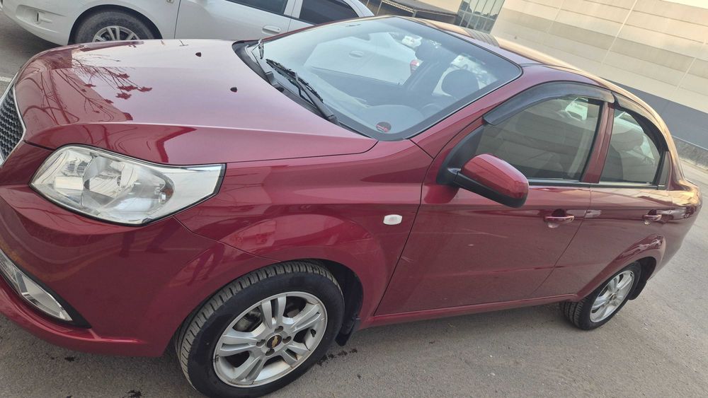 Продам Nexia 3 2021 год пробег 20 000 км