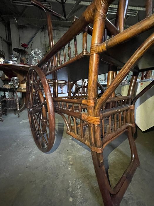 Бамбукова количка/ карета- бар